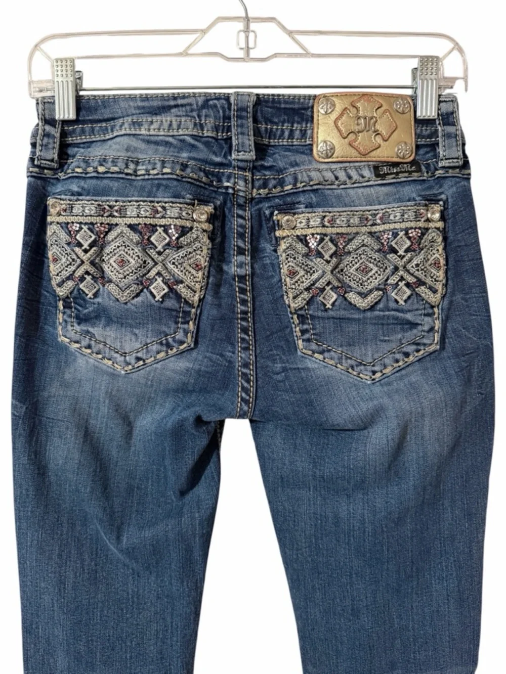 Miss Me Mid Rise Bootcut jeans embroidered metallic gold patch women’s 26 - Picture 4 of 16